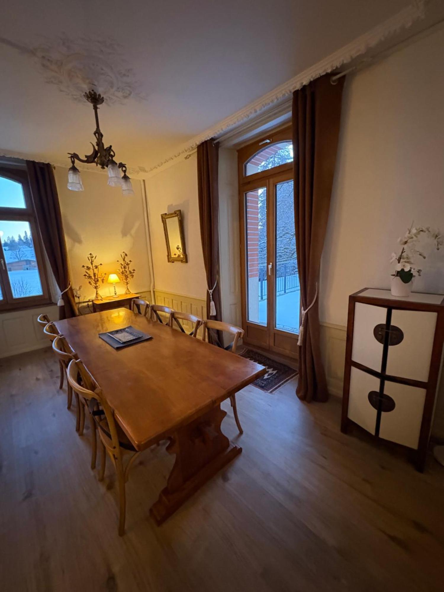 Maison D Hotes Villa Les Pervenches La Chaux De Fonds Eksteriør bilde
